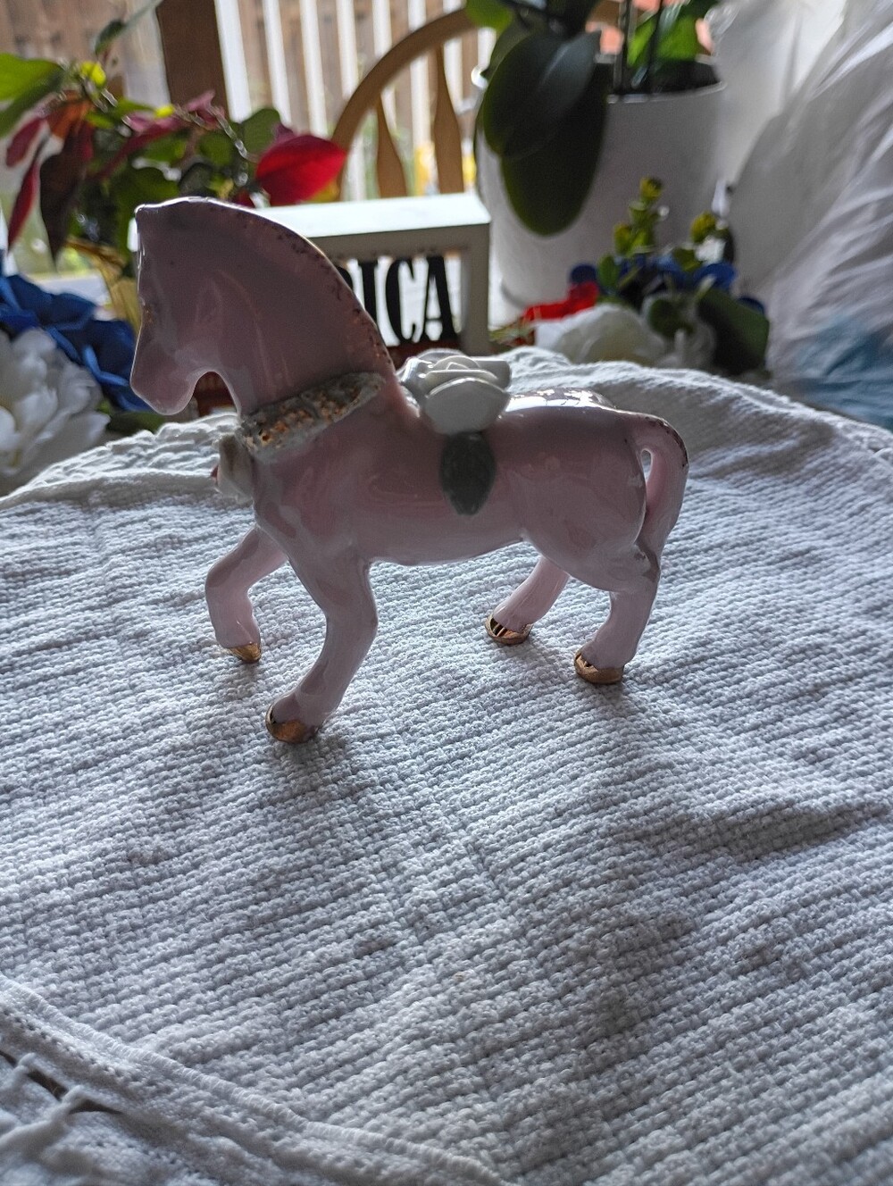 Vintage Porcelain Pink Horse Figurine With Flowers, Gold Trim, 3 " Made In Japan
